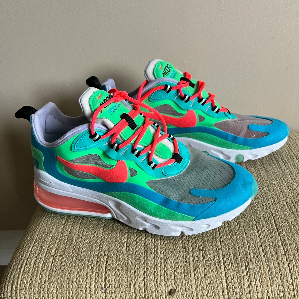 Nike Sneakers in Blue and Green